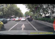 Видео опрокидывания Honda Civic от небольшого столкновения